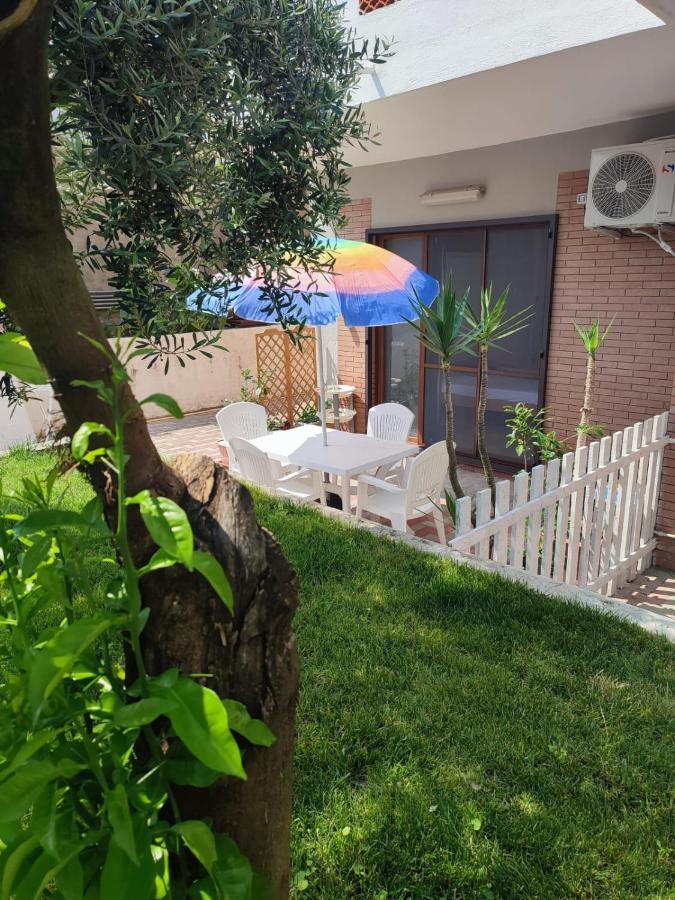 Bordoriva Apartment Formia Luaran gambar