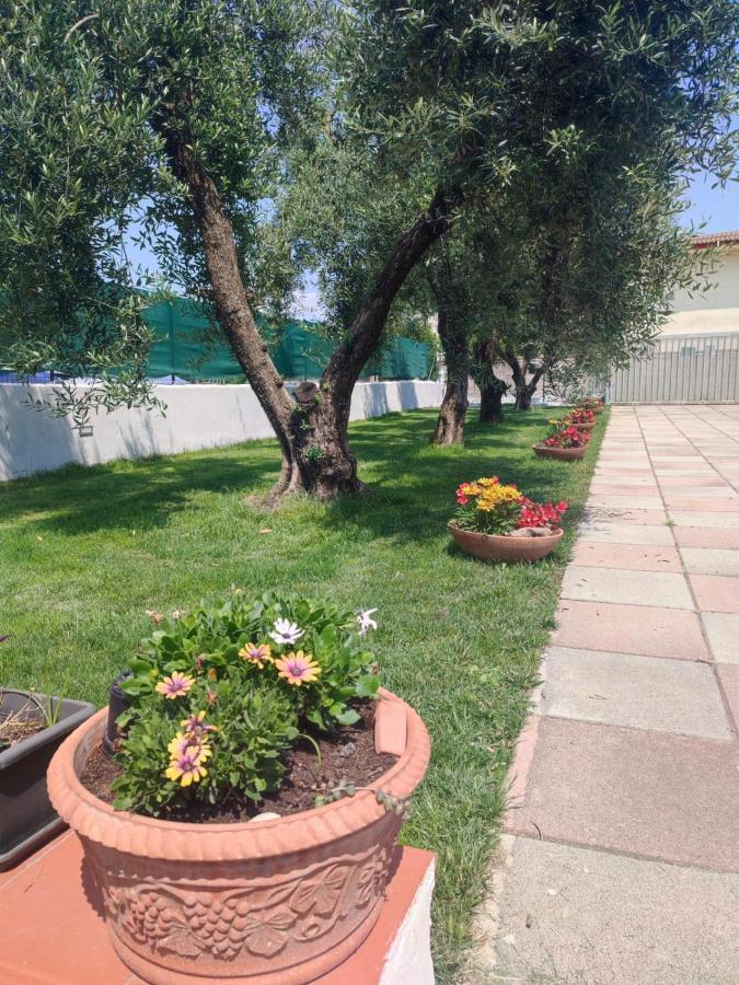Bordoriva Apartment Formia Luaran gambar