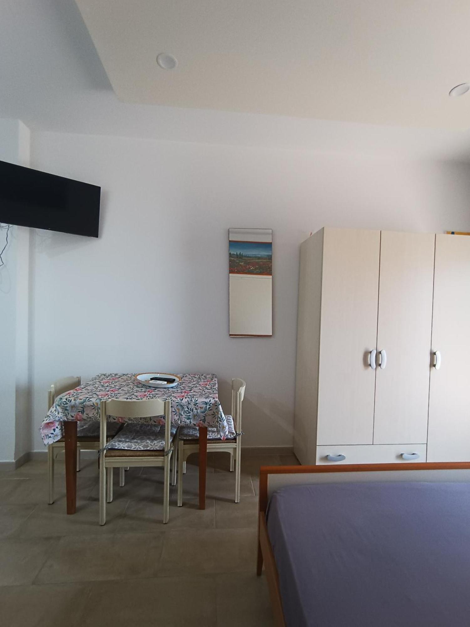 Bordoriva Apartment Formia Luaran gambar